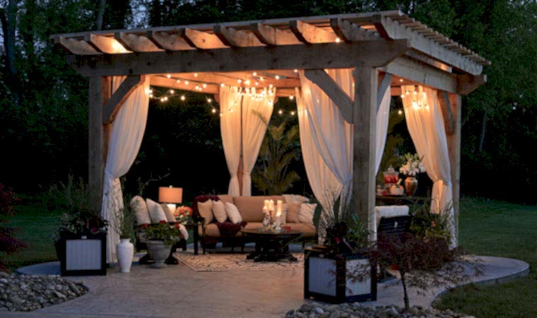 Ahşap Kamelyalar ve İkinci Bir Oturma Alanı Oluşturma