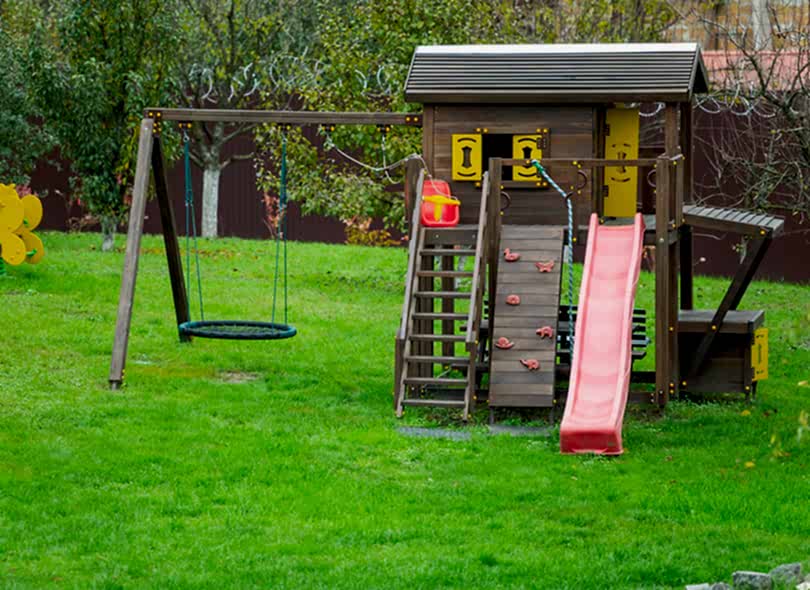 Ahşap Çocuk Oyun Evleri